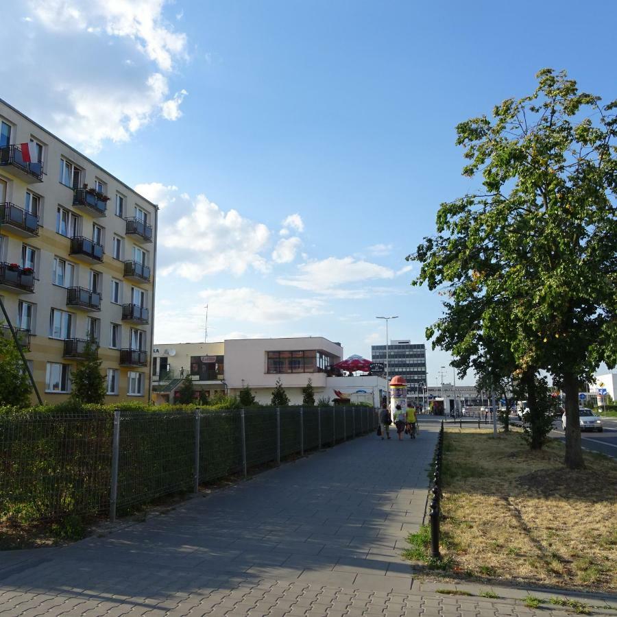 Mieszkanie 4-Pokojowe W Toruniu Przy Umk Buitenkant foto